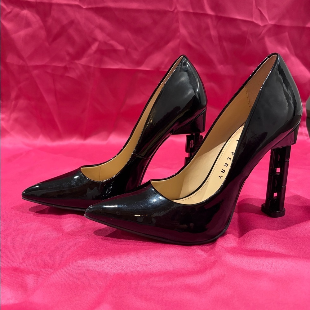 Katy Perry “Suzzie” Patent Leather Pump - Picture 4 of 8